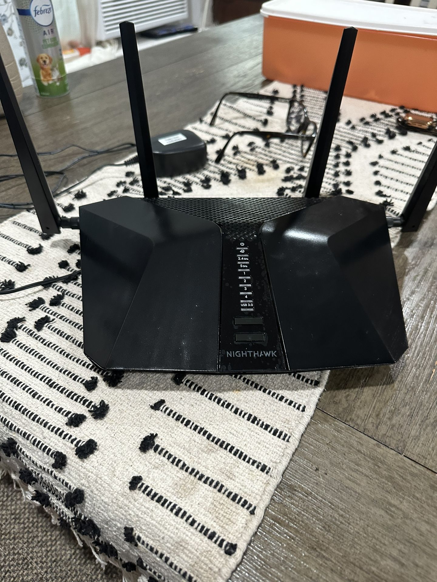 Nighthawk Router 