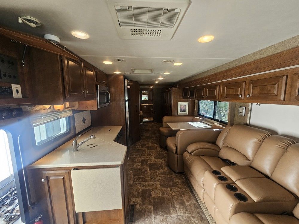 2014 Thor Palazzo 36.1