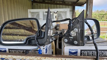 99-06 Silverado/Sierra Mirrors