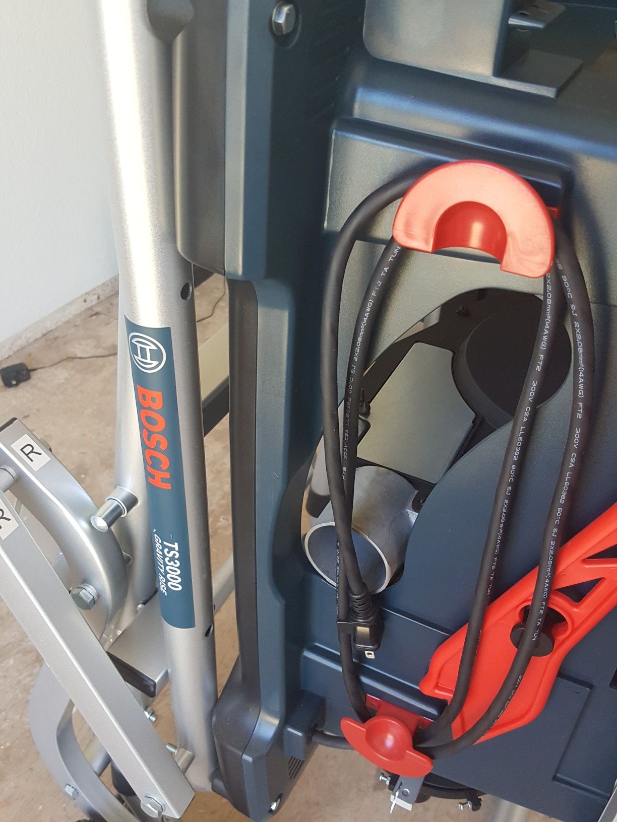 Used Bosch TS3000 Worksite Table Saw with Gravity Rise Wheeled Stand