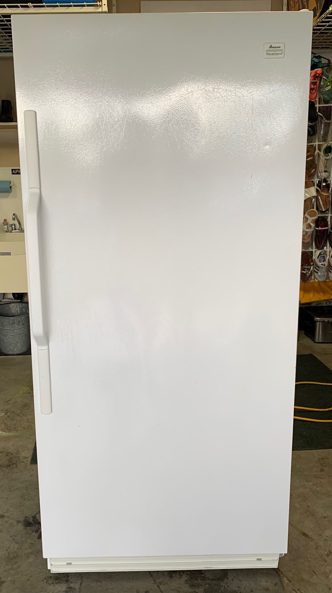 Amana 20 cu. ft. Deep Upright freezer