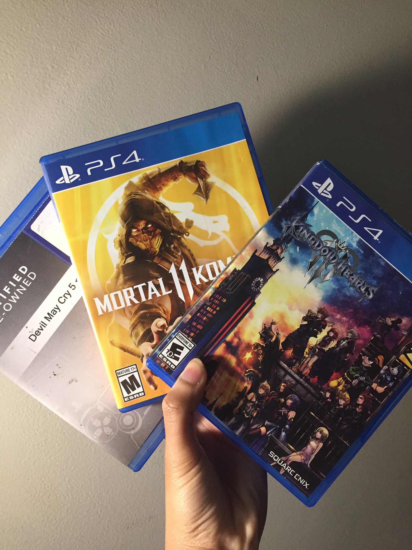 LIKE NEW PS4 GAMES BUNDLE OF 3; MORTAL KOMBAT 11, KINGDOM HEARTS 3, DEVIL MAY CRY 5! for Sale in Providence, - OfferUp