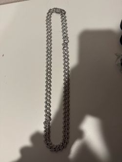 Iced Out Cuban Link Chain Necklace 26in