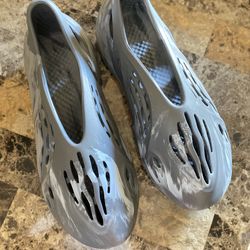 Adidas Yeezy Foam Runner MX Granite Size 13