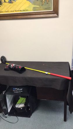 Titleist Driver with Jigsaw Club Headcover