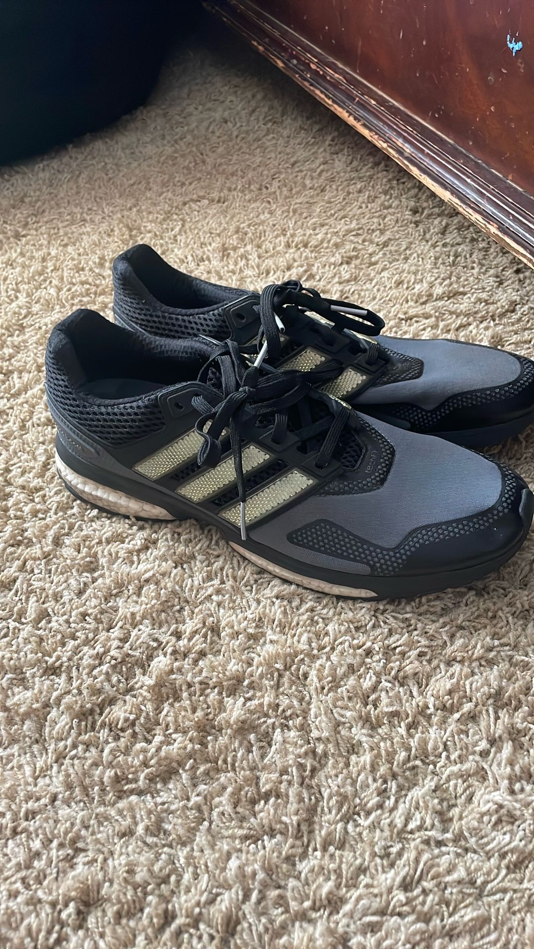 Lochfit Shoes