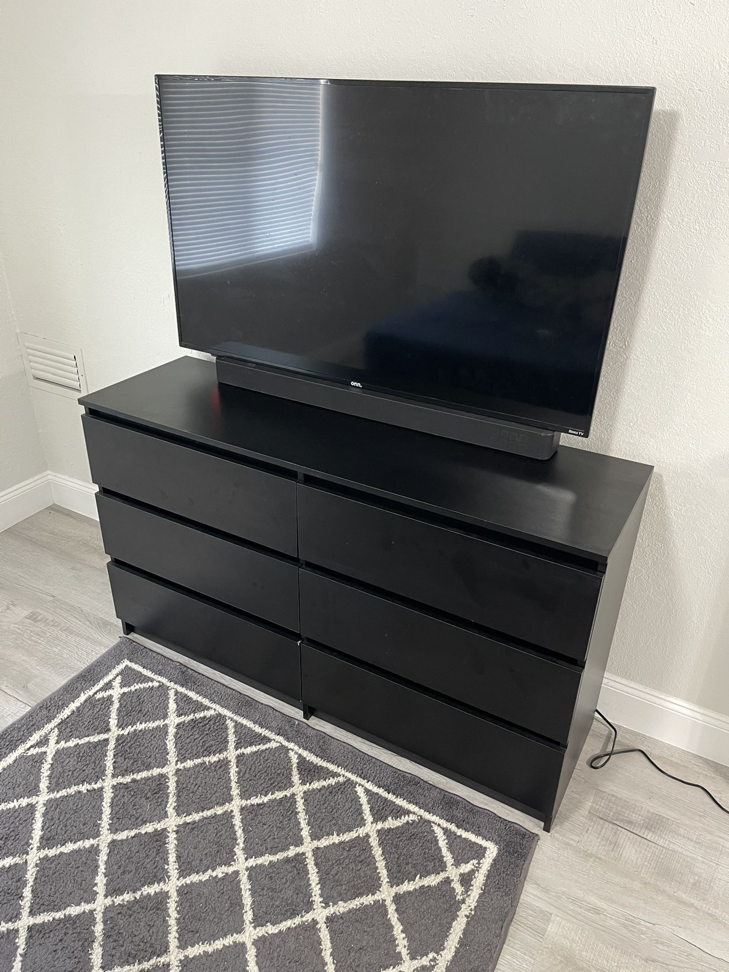 Black Dresser