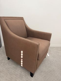 Accent Chairs