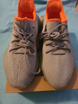 Yeezy 350 V2 Desert Sage 8.5 