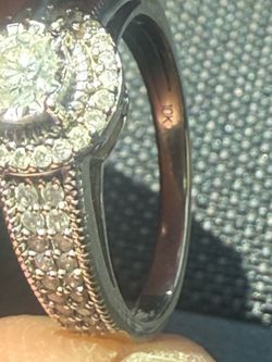 Diamond ring 10 carats White Gold