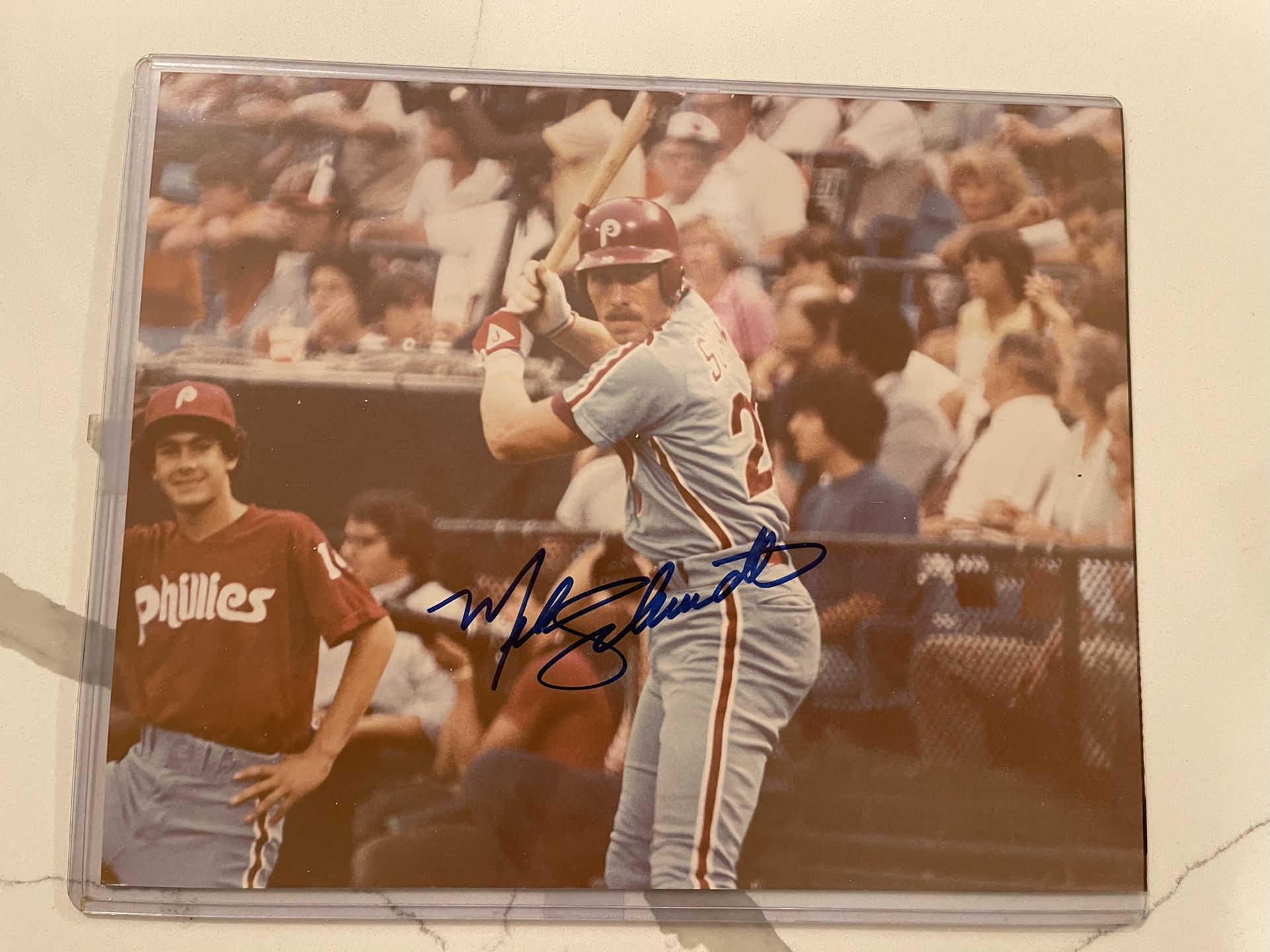 MIKE SCHMIDT SIGNED 8X10 PHOTO PHILADELPHIA PHILLIES AUTOGRAPH IN PERSON AUTO -  No COA