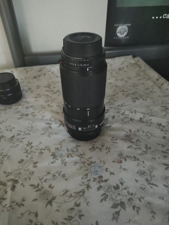 Nikon 70mm-210mm