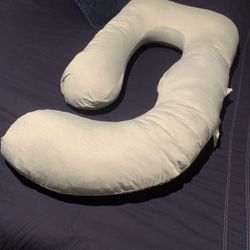 Pregnancy Pillow