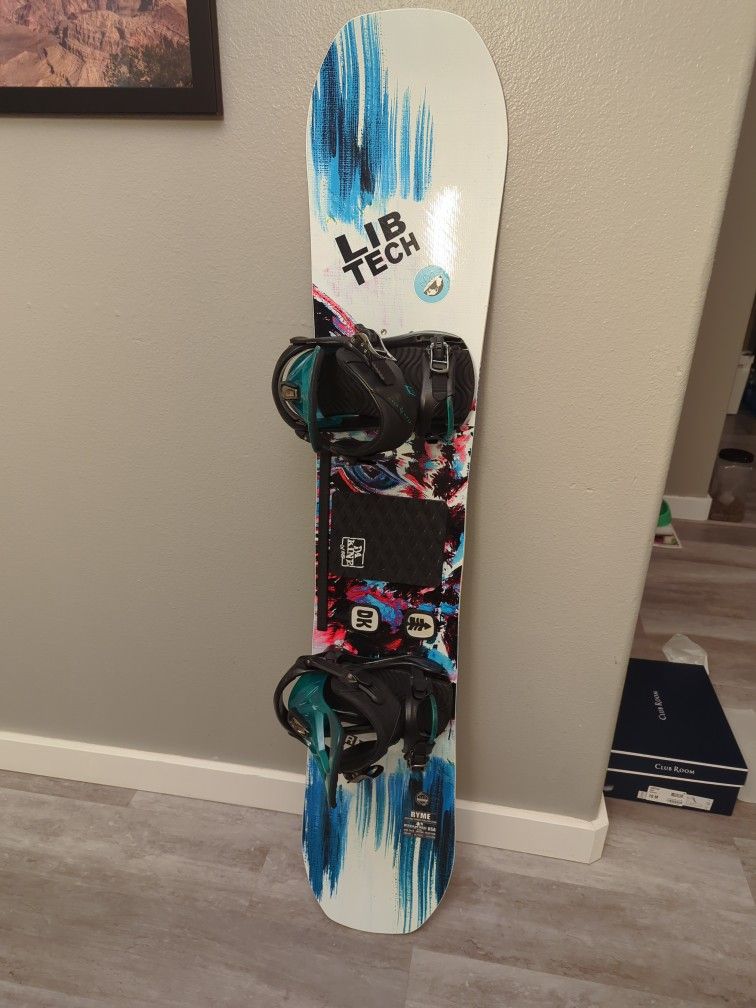Lib Tech Snowboard 141 with K2 Bindings and Dakine Stomp Pads for Sale
