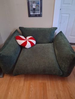 Moving sale