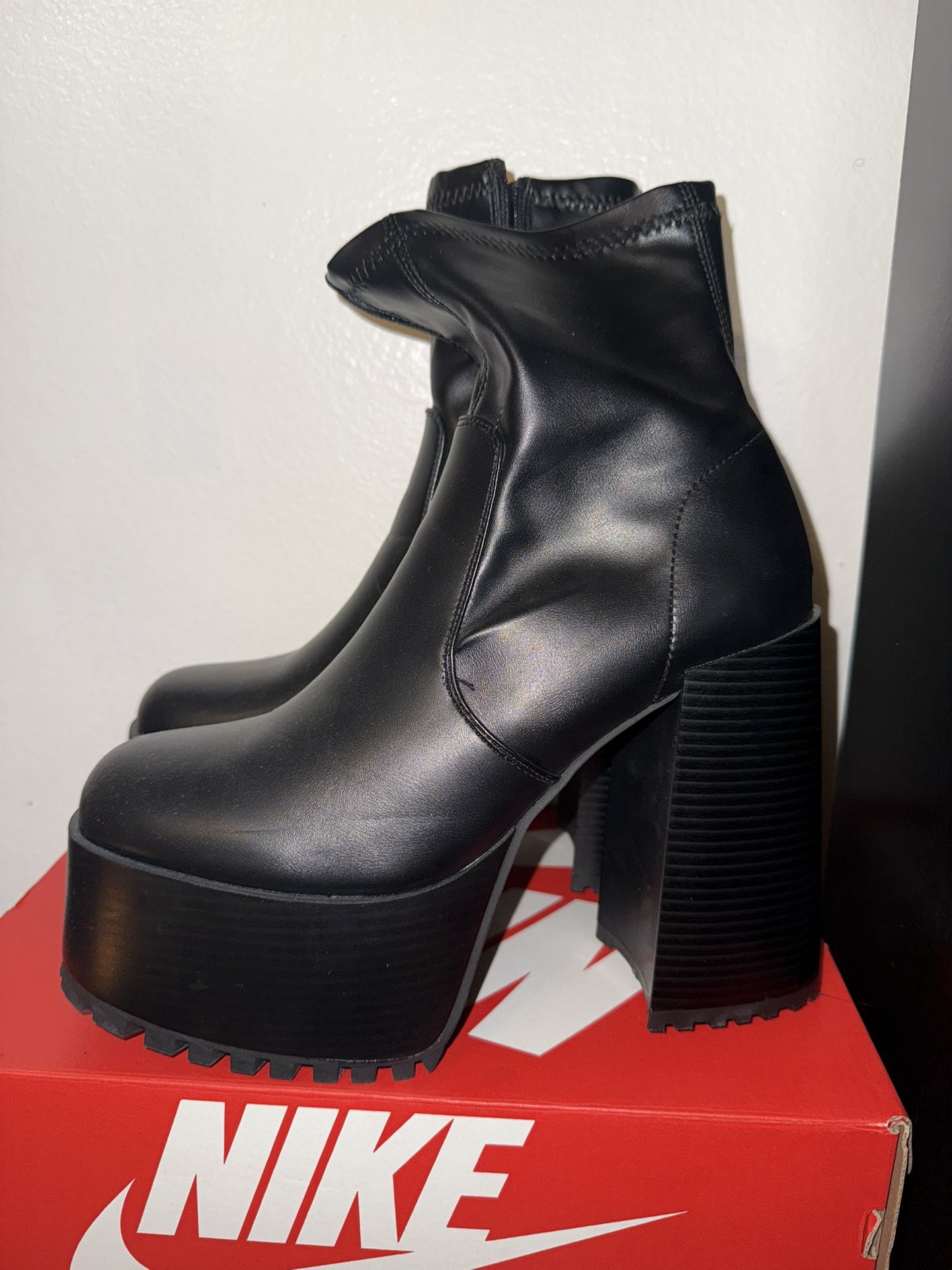 Heel Platforms