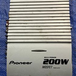 Pioneer 200 Watt Amp