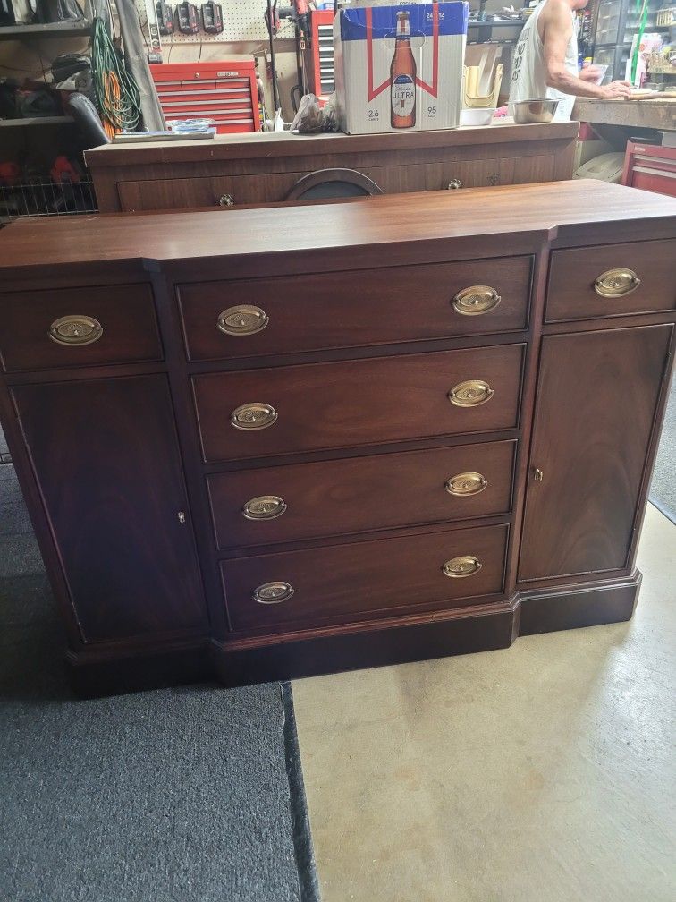 Antique / vintage Buffet