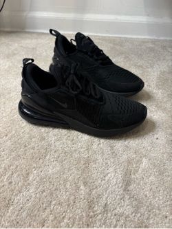 Black air max 270s