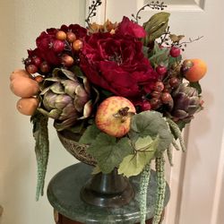 GORGEOUS  FLOWER ARRANGEMENT