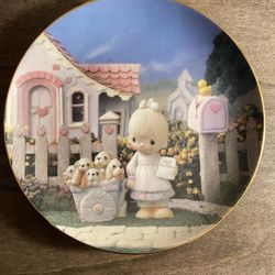 Precious Moments Collectible Plate W/ Stand