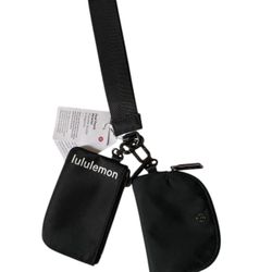 dual pouch wristlet Lululemon