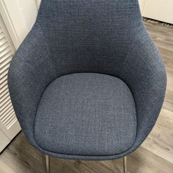 Bernhardt Design Blue fabric armchair