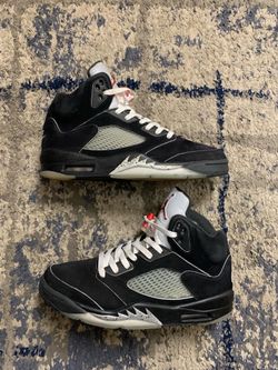 Jordan 5 Reimagined Black Metallic Size 9