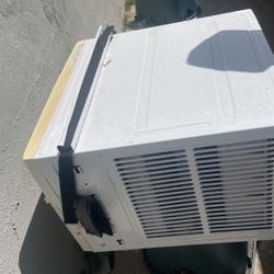 Window AC