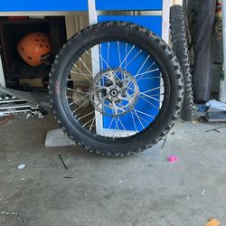 2025 surron stock wheelset