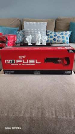 M18 MILWAUKEE FUEL SAWSALL $160