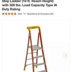 Werner 4 ft. Fiberglass Podium+ Platform Step Ladder (10 ft. Reach Height) with 300 lbs. Load Capacity Type IA Duty Rating