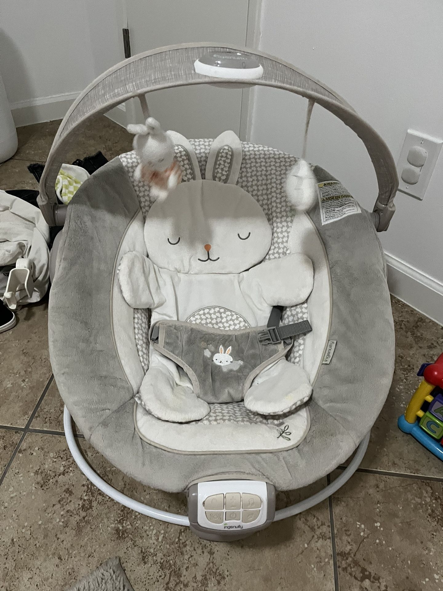 Ingenuity Baby Bouncer