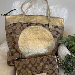 Coach Bag with matching wristlet 