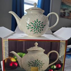 Holiday Lenox Teapot