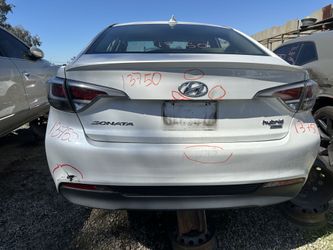 Parts for HYUNDAI SONATA HYBRID 4D SEDAN LIMITED 2017 - Stock #13750