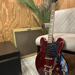 Epiphone Riviera P93 Tania Bolin Art Custom