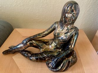 Beautiful Bronze and Gold Ceramic Woman Figurine