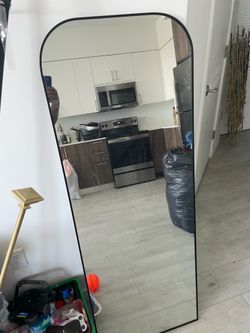 Tall mirror