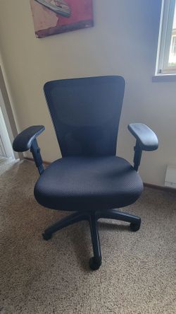 Gently used desk chair