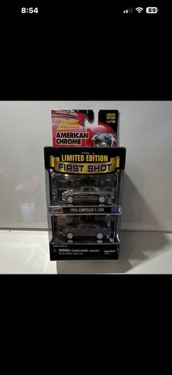 Johnny Lightning American Chrome Limited Edition First Shot 1955 Chrysler C-300 