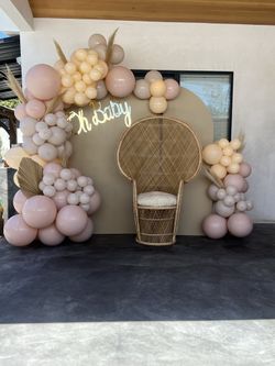 Balloon Decor 