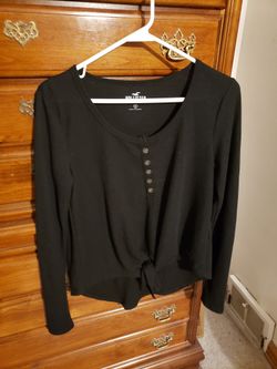 Hollister Thermal Top