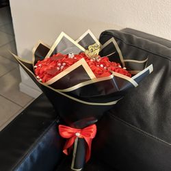 Ramo De Rosas Eternas Color Rojo 14 Rosas 