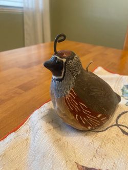 Quail candle. Southwest decor. 5 x 2.5 inches. Good condition.