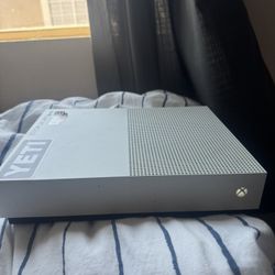 Xbox Box One S Digital 