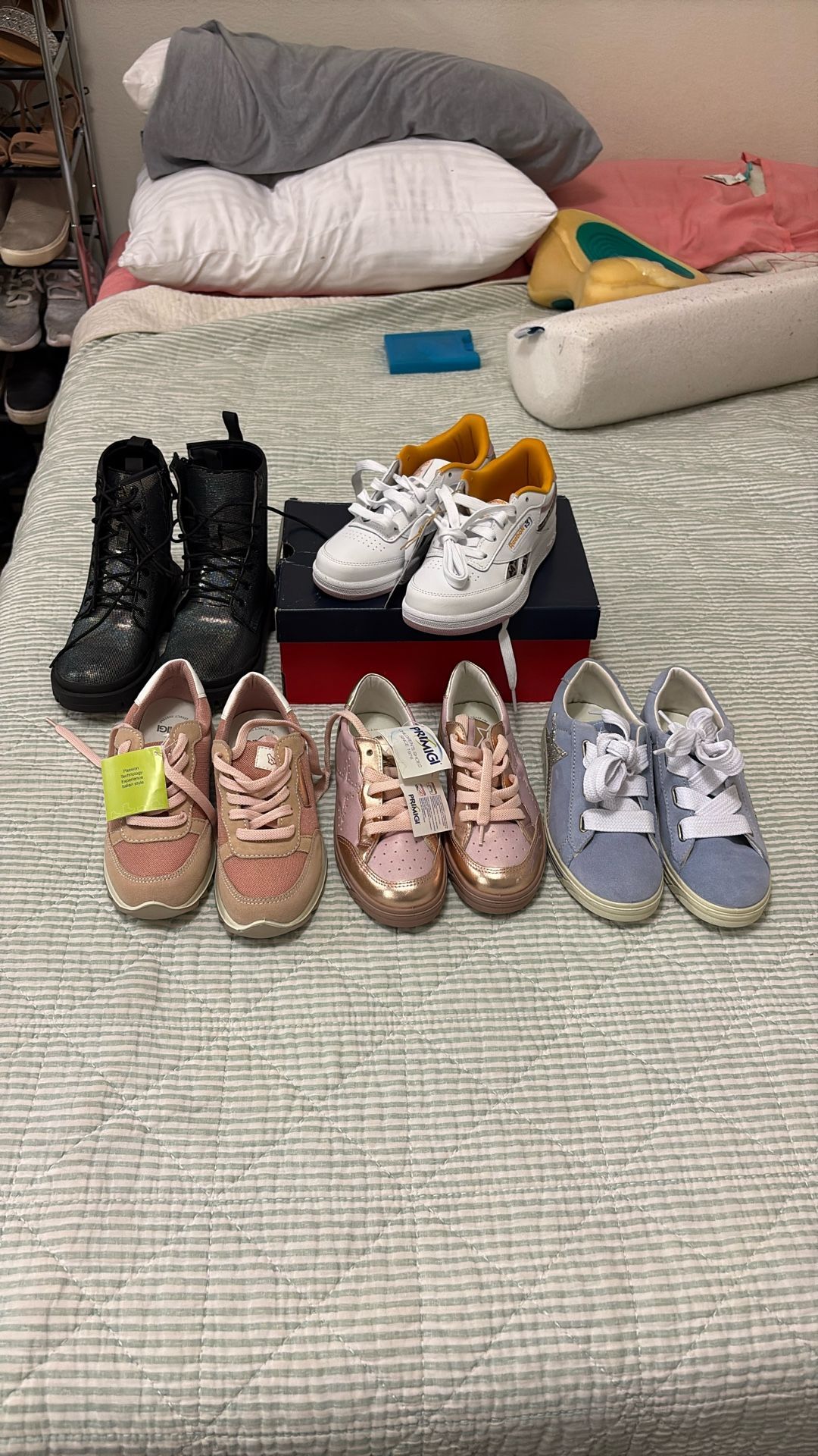 Girls New Shoes Size 2 And 3