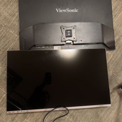ViewSonic + Amazon Basic Monitors 4x