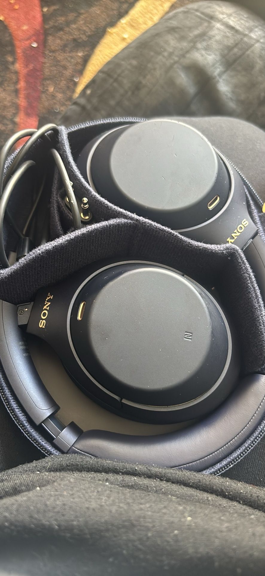 Sony WH-1000XM4