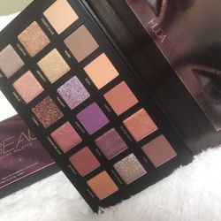 HUDA BEAUTY DESERT DUSK PALETTE
